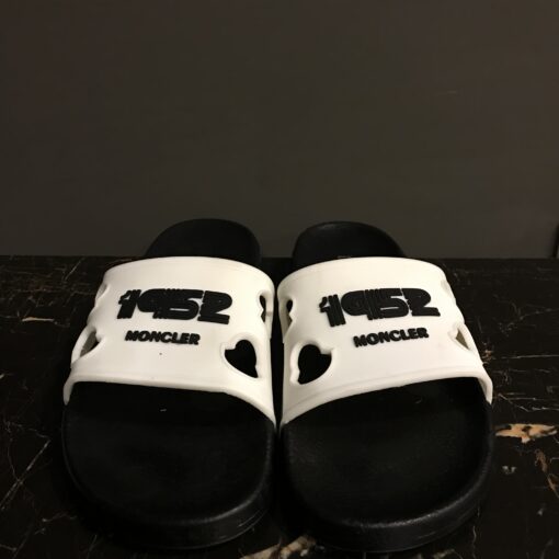 MONCLER BLACK AND WHITE SLIPPER - Image 2