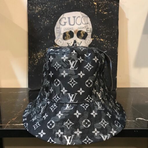 LOUIS VUITTON HAT