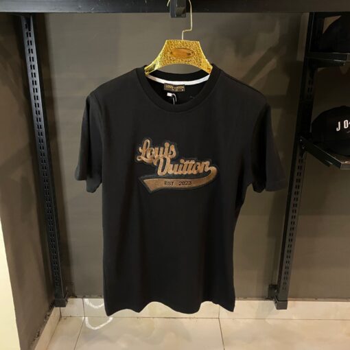 LOUIS VUITTON BLACK TSHIRT