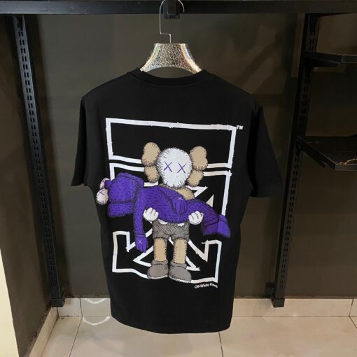 OFFWHITE BLACK TSHIRT KAWS PRINT - Image 2