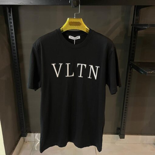 VALENTINO BLACK T-SHIRT