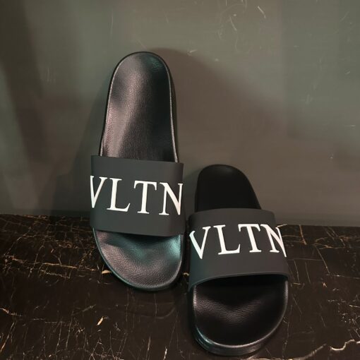 VALENTINO BLACK AND WHITE SLIPPER