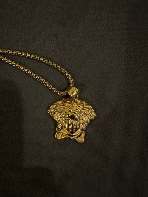 VERSACE GOLDEN PENDANT & CHAIN