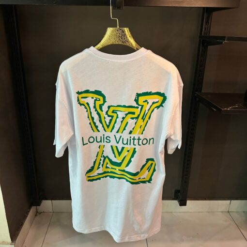 LOUIS VUITTON WHITE  OVER SIZED TSHIRT - Image 2