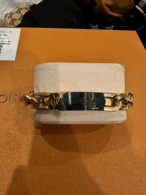 LOUIS VUITTON GOLDEN BRACELETE