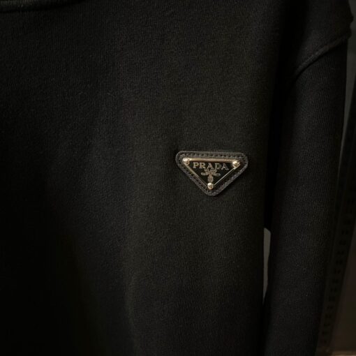 PRADA BLACK SWEATSHIRT WITH BADGE - Image 3