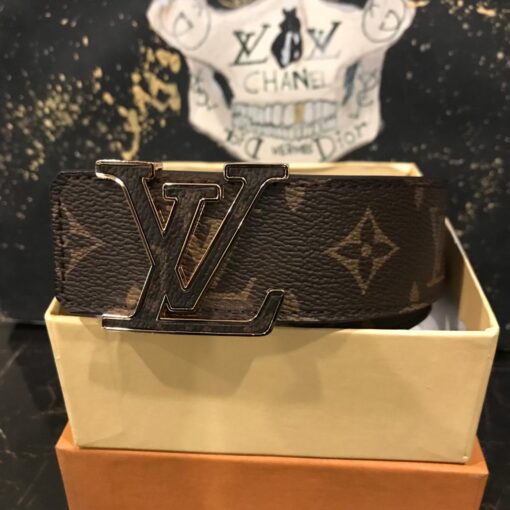 LOUIS VUITTON GOLDEN BUCKLE BELT - Image 2