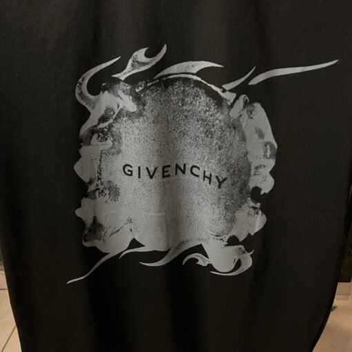 GIVENCHY BLACK TSHIRT GRAY PRINT - Image 2