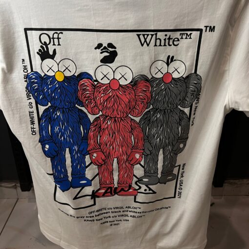 OFFWHITE TSHIRT WHITE MULTI KAWS PRINT - Image 3