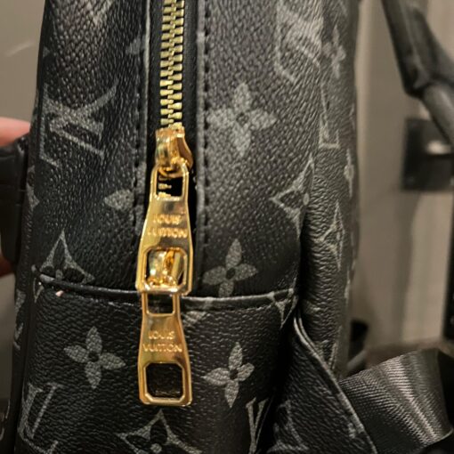 LOUIS VUITTON BLACK SHOULDER BAG - Image 2