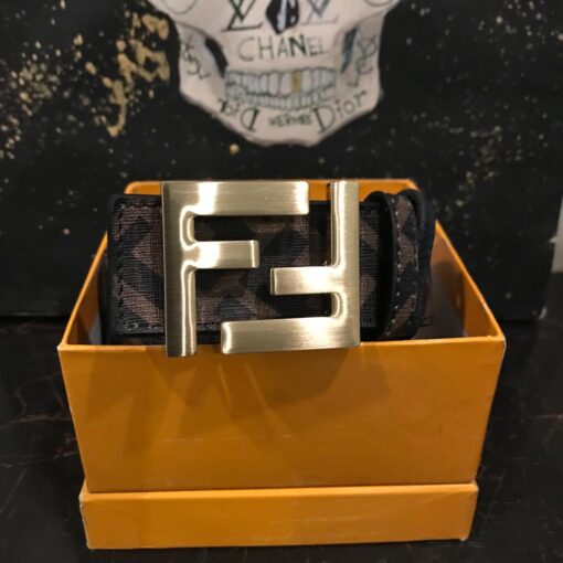 FENDI BELT GOLDEN BUCKLE - Image 2