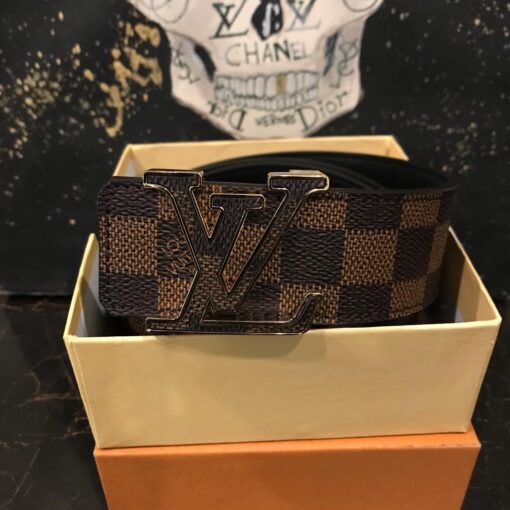 LOUIS VUITTON GOLDEN BUCKLE BELT - Image 2