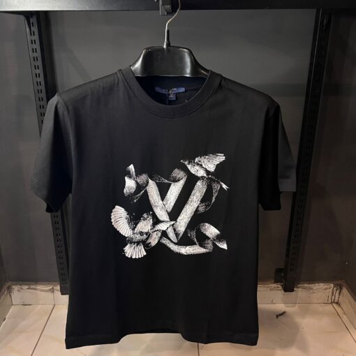 LOUIS VUITTON BLACK TSHIRT WHITE BIRD PRINT