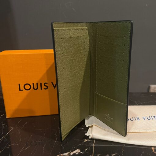 LOUIS VUITTON BLACK LONG WALLET - Image 2