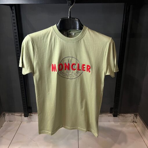 MONCLER GREEN TSHIRT RED EMBROIDERD