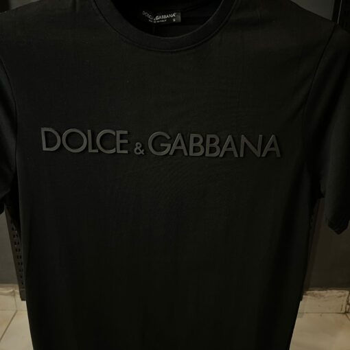 D&g BLACK TSHIRT RUBER PATCHE OVER SIZED - Image 2