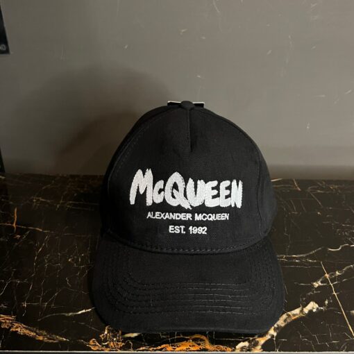 MCQUEEN BLACK CAP