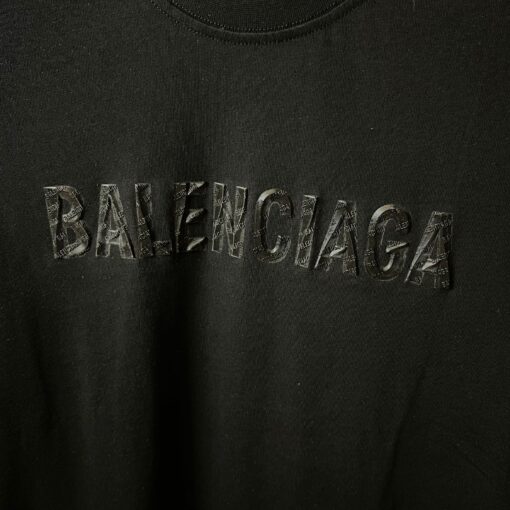 BALENCIAGA BLACK TSHIRT RUBER PATCHE - Image 2