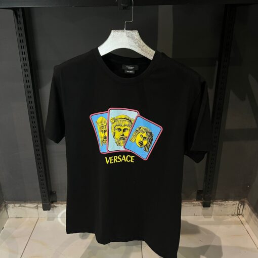 Versace Boys Maschere Logo Tshirt in Black