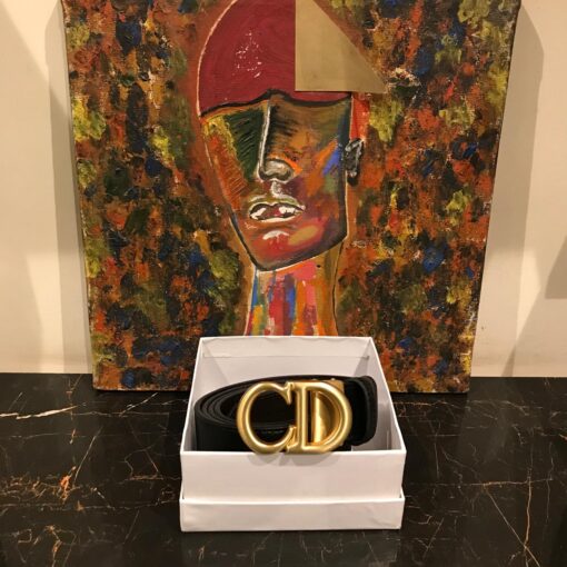 DIOR GOLDEN BUCKLE BELT