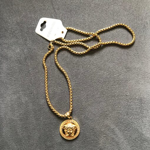 Versace Medusa necklace gold Beauty Men