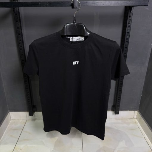 Off White Arrows Print T Shirt in Black