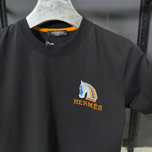 Hermes Black Horse Crest T Shirt - Image 2